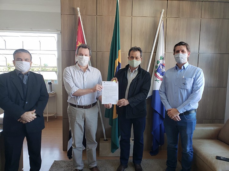 Santa Casa de Jales firma “Termo de Fomento” com Conselho Municipal dos Direitos da Criança e Adolescente CMDCA