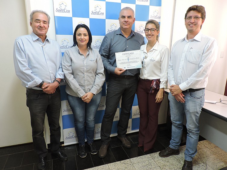Santa Casa de Jales da oportunidade para jovens ingressarem no mercado de trabalho