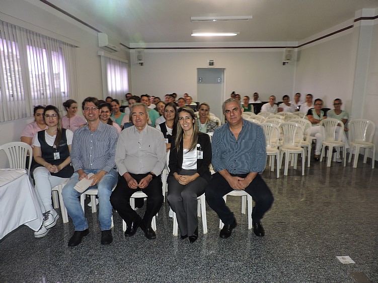 Santa Casa de Jales celebra semana da enfermagem