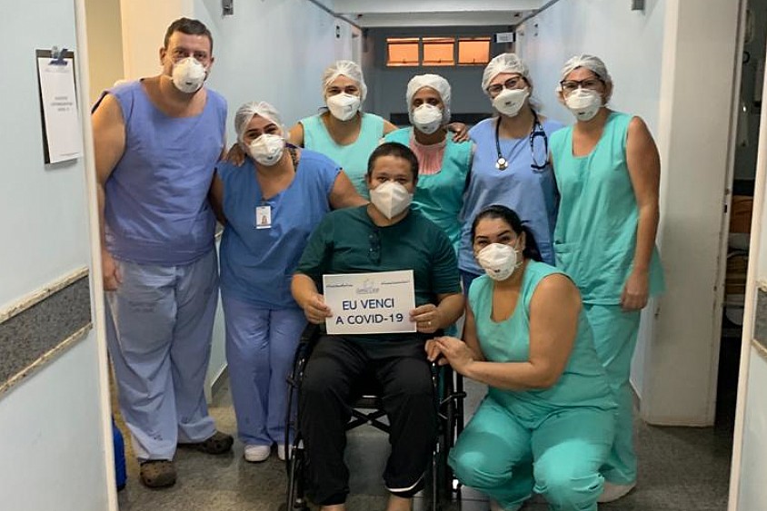COVID-19: Mais um paciente recebe alta da ala de Síndromes Gripais da Santa Casa de Misericórdia de Jales