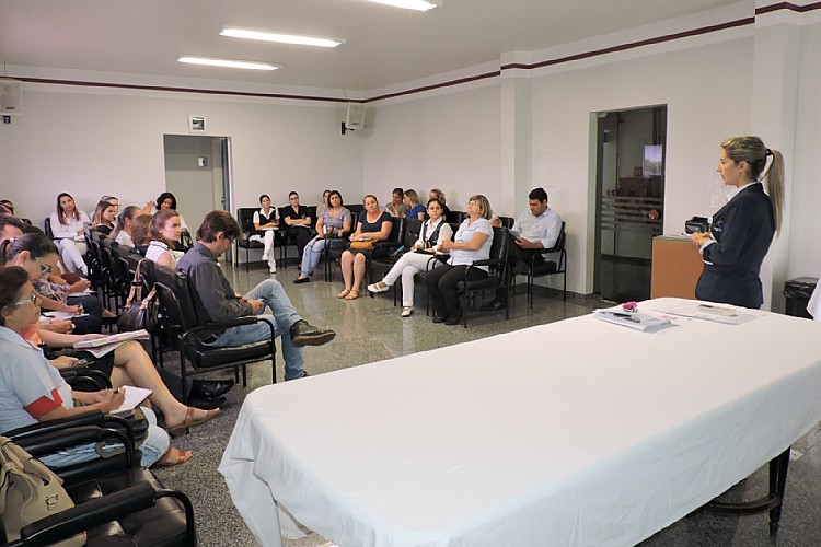 Representantes da saúde dos municípios referenciados a Santa Casa participam de reunião sobre Alta Responsável