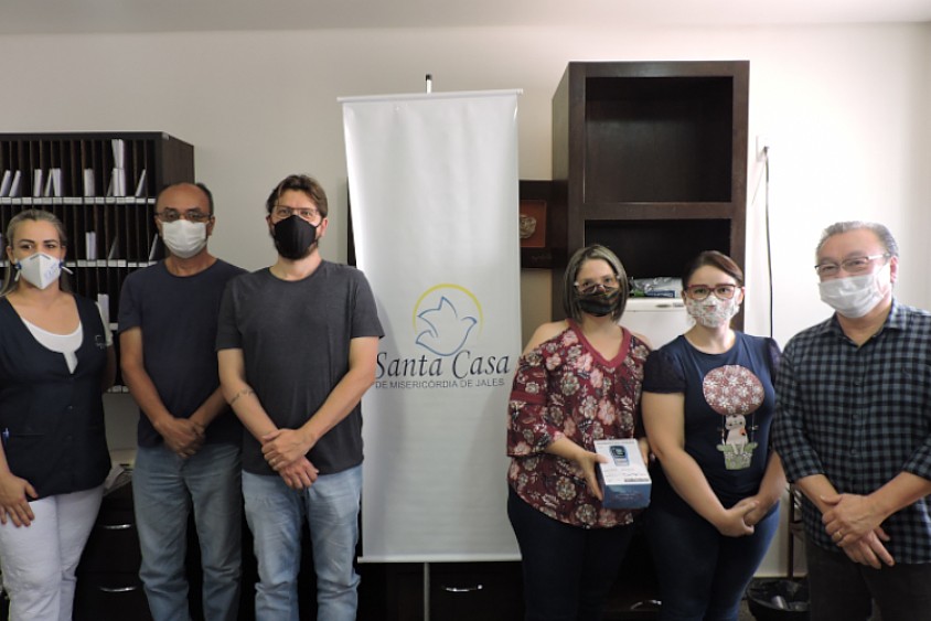 Santa Casa de Misericórdia de Jales recebe doação de oxímetro para UTI Neonatal