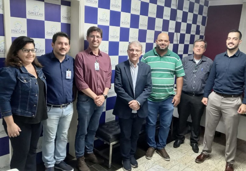 Santa Casa de Jales recebe visita de representantes do Hospital Santa Bárbara