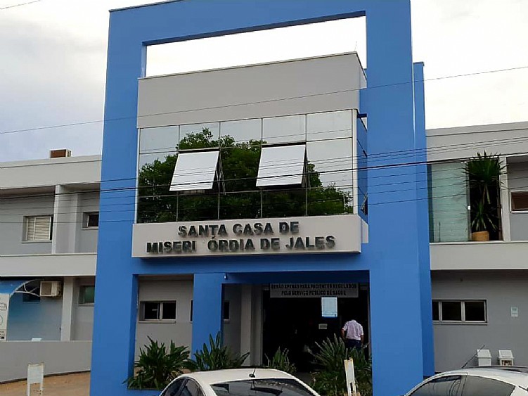 Santa Casa de Jales retorna com visita aos pacientes internados