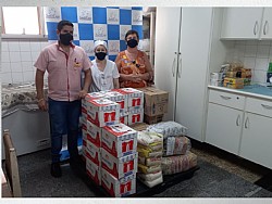 Supermercado Nakai realiza a doação de alimentos para Santa Casa de Jales
