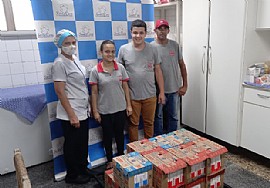 Bolão Solidário: Colaboradores ganham na quadra da mega da virada e realizam doação para Santa Casa de Jales