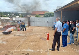Santa Casa de Jales realiza reciclagem da Brigada de Incêndio para 2023