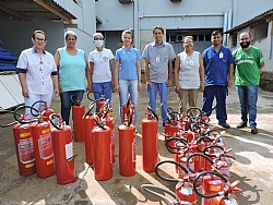 CIPA da Santa Casa de Jales realiza treinamento para a equipe lidar com situações emergenciais