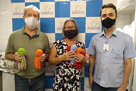UTI Neonatal da Santa Casa de Misericórdia de Jales recebe novas doações de polvos de crochê