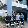 Rotary de Jales Grandes Lagos e Bermac doam cadeiras de banho para Santa Casa de Jales